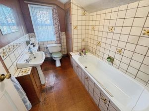 Photo 17- click for photo gallery